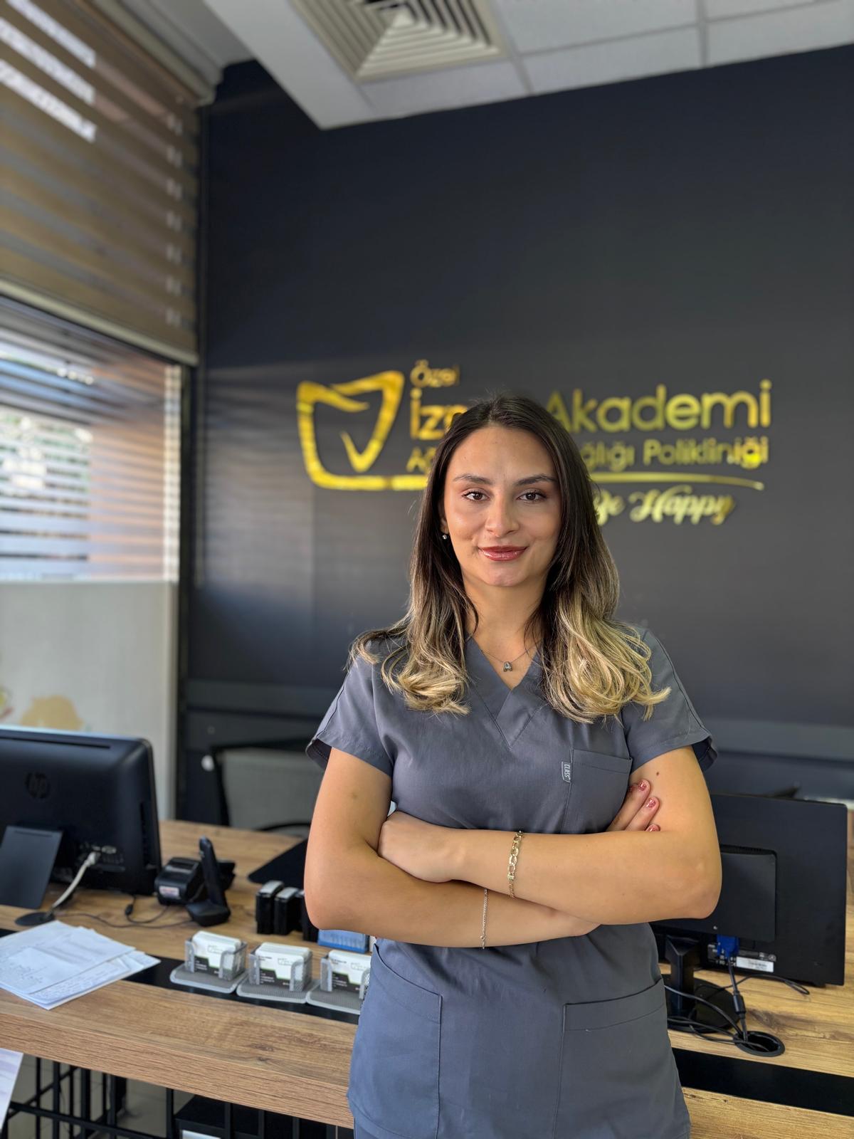   Diş Hekimi Asistanı / Aysel   Damla   KURU   